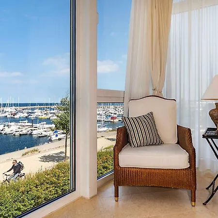 Strandresidenz_kuehlungsborn_ *